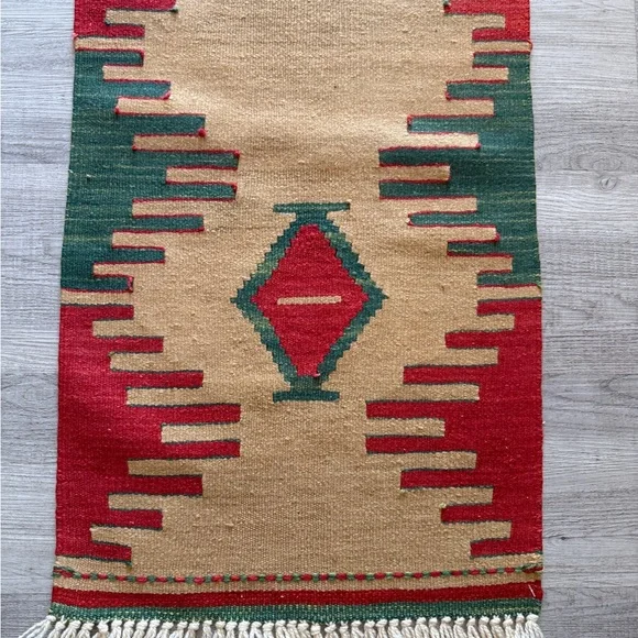 Turkish kilim rug runner Tan Red Green 100% Wool Excellent Condition - Picture 5 of 9